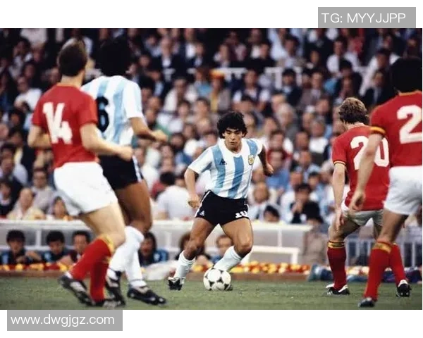 塞尔维亚足球传奇人物回顾:从球场英雄到历史印记 塞尔维亚足球传奇人物回顾:从球场英雄到历史印记