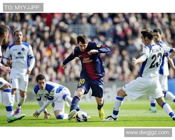 梅西:足球三号球星的传奇之路与全球影响力 梅西:足球三号球星的传奇之路与全球影响力